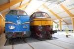 2 loco diesel-5538 type 205/ 1605 type 202 ex 5215